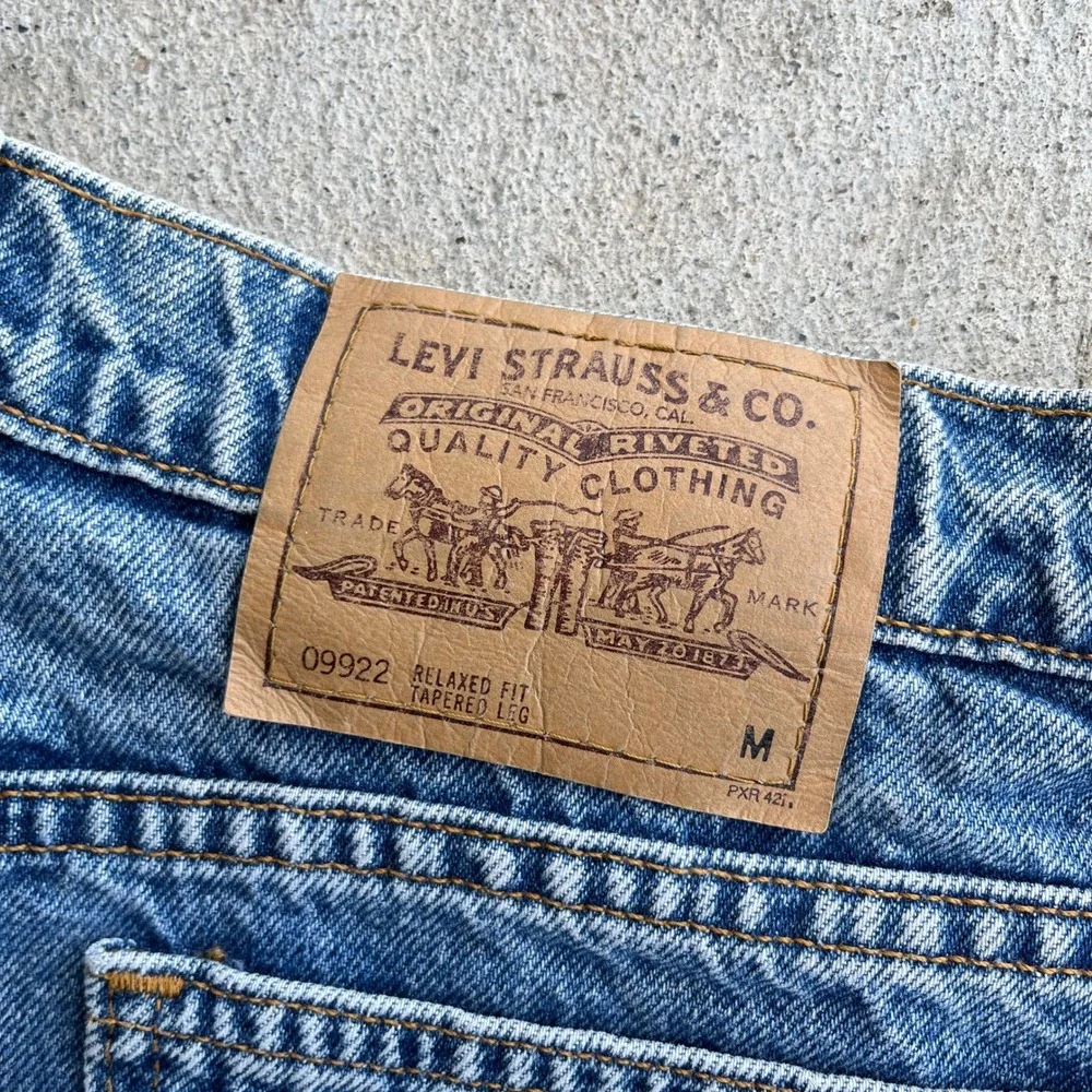VTG Levi's Jeans Relaxed Fit tapered Jeans 09922 1997‎ 36x30 orange tab USA